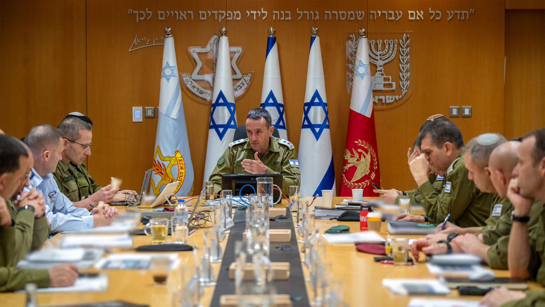  Israel considera si "emprender o no emprender acciones" contra Irán